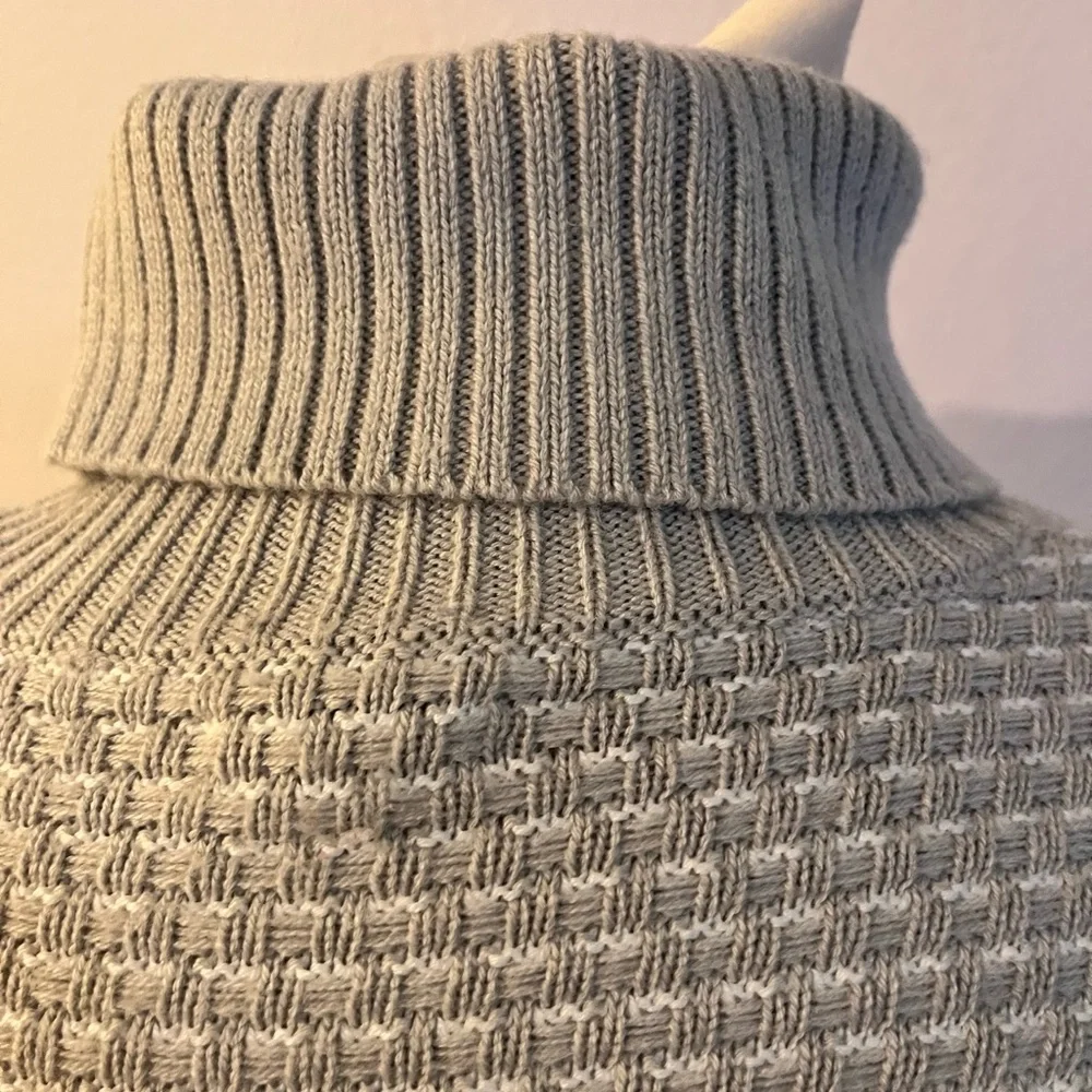 J.Crew Textured Turtle Neck sweater